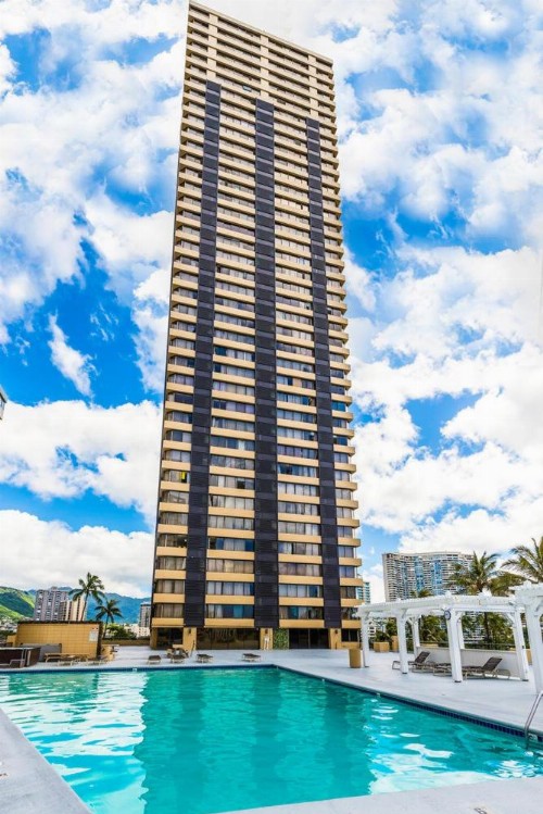 Hawaiian Monarch PH303 Oceanview - image 8