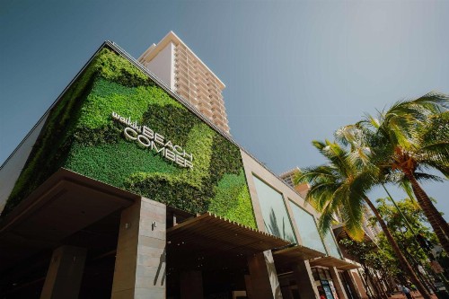 Waikiki Beachcomber by Outrigger - image 7