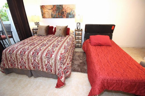 Prince Edward Street Apartment - image 7