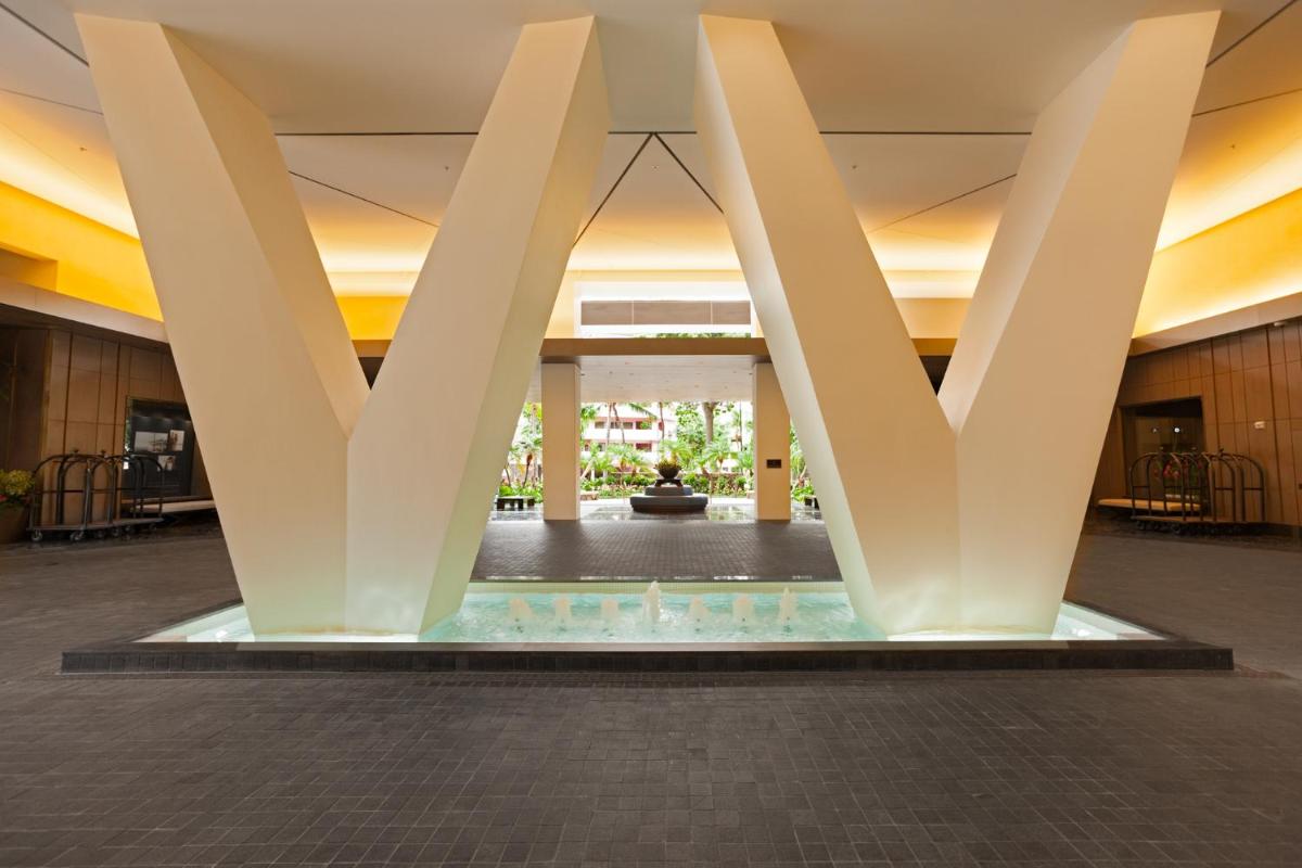 Real Select at The Ritz-Carlton Residences Waikiki Beach - image 4