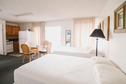 Royal Grove Waikiki - image 19