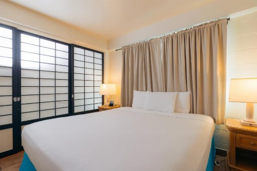 Pagoda Waikiki - image 22