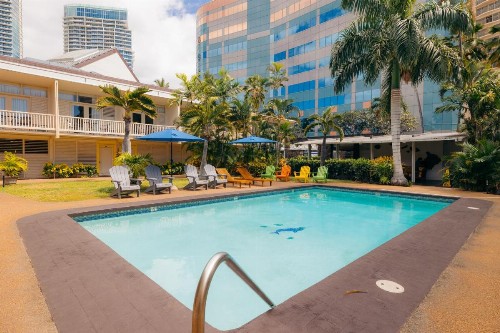 Pagoda Waikiki - image 9