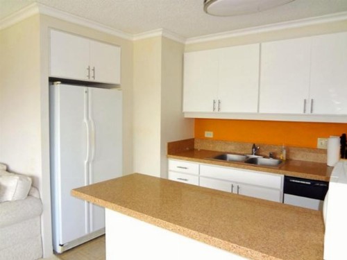 Waikiki vacation 2BR suite 88 - image 6