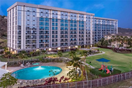 HAWAII KAI 2BD/FREE PARKING - image 4