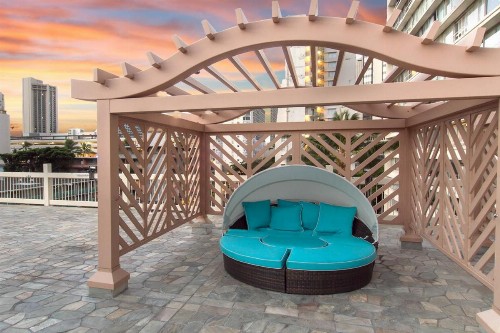 Island Colony 3208 - image 1