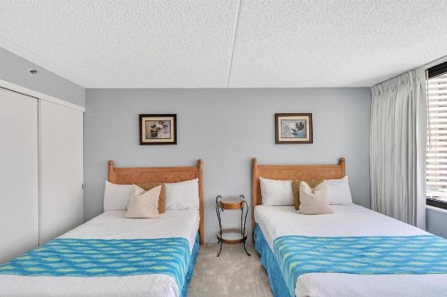 Tower 2 Suite 1208 -QQE condo - image 21
