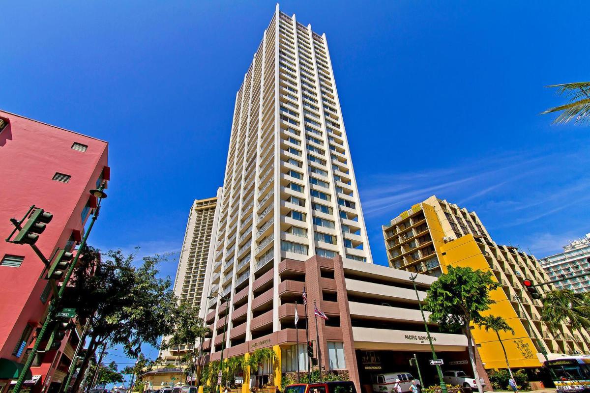 2427 Kuhio Ave #701 - image 2