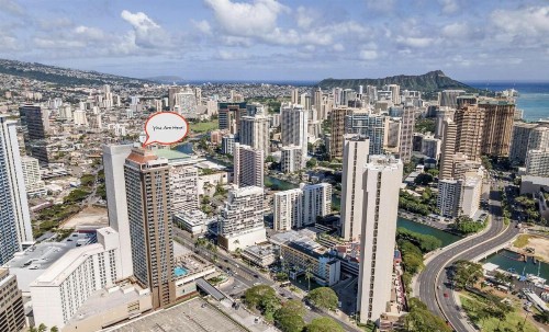 Ala Moana Condo by Orgoto - image 26