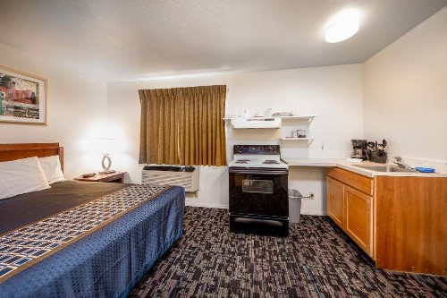 Riverview Lodge - image 13