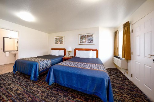 Riverview Lodge - image 14