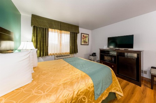 Sunset Motel Hood River - image 11