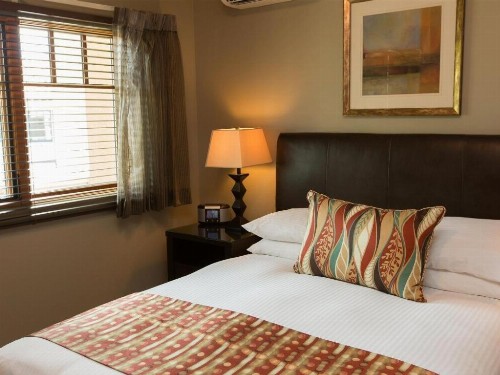 Columbia Cliff Villas - image 3
