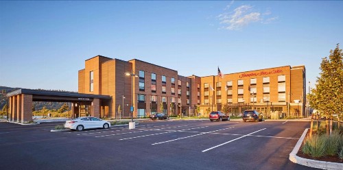 Hampton Inn & Suites Hood River