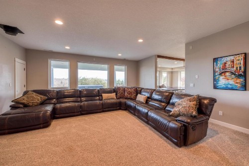 River Song Country Chateau - image 10