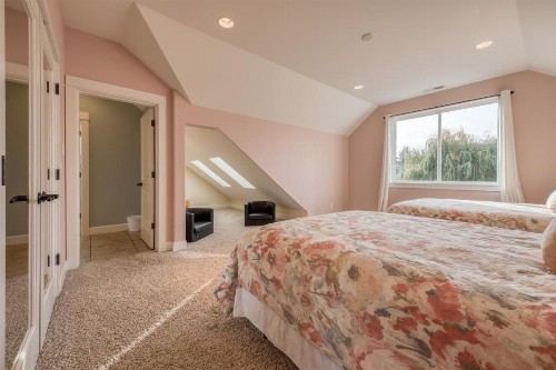 River Song Country Chateau - image 7