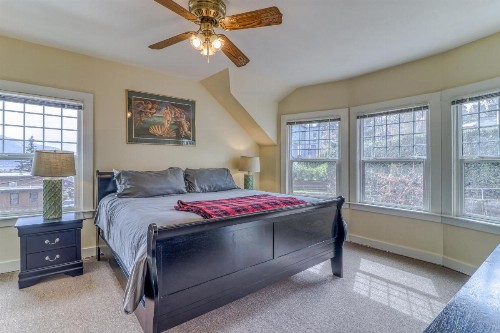 Azusa House - image 11