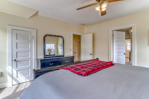 Azusa House - image 8