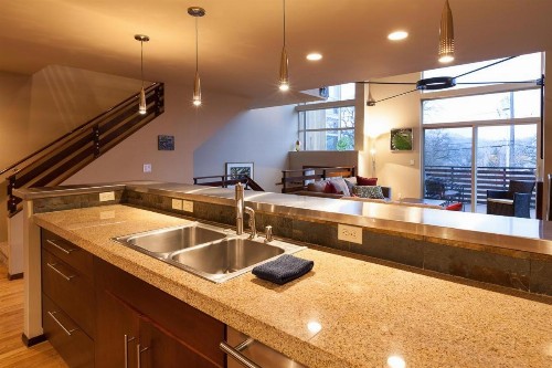 Alexanders-Rvr/Mt Vw-AC-3BR/3B - image 8