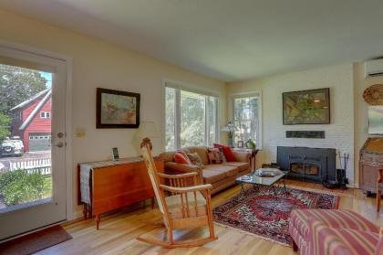 Living Color Cottage - image 11