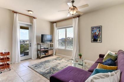 Stylish Corner Condo with Incredible Views of Lake LBJ with large outdoor patio