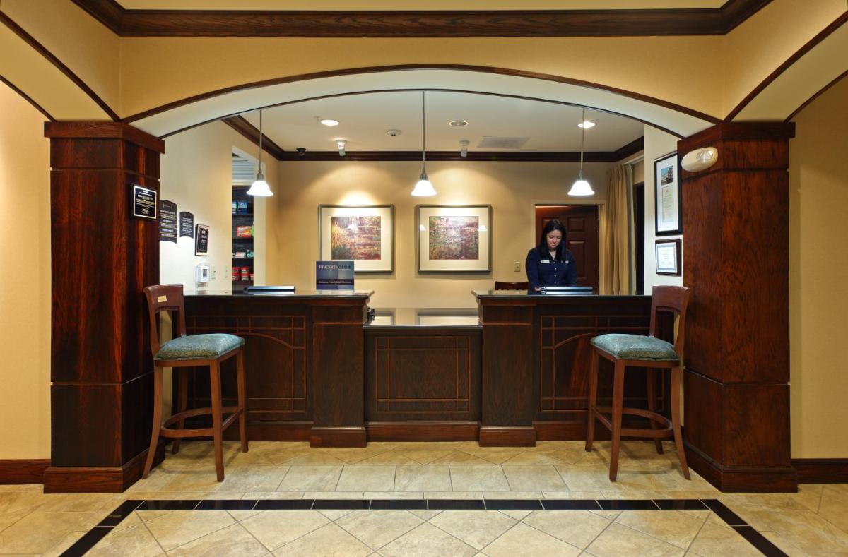 Staybridge Suites Hot Springs an IHG Hotel - image 6