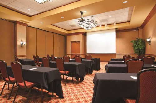 Embassy Suites Hot Springs - Hotel & Spa - image 45