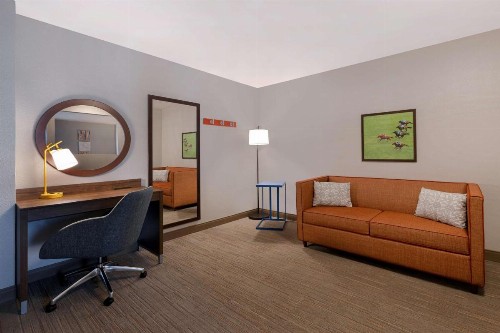 Hampton Inn Hot Springs - image 22
