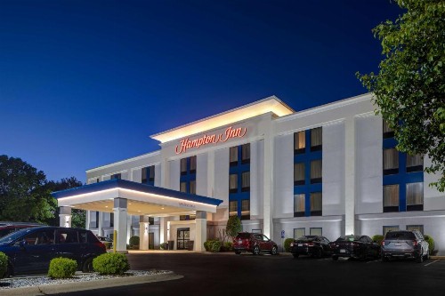 Hampton Inn Hot Springs - image 40