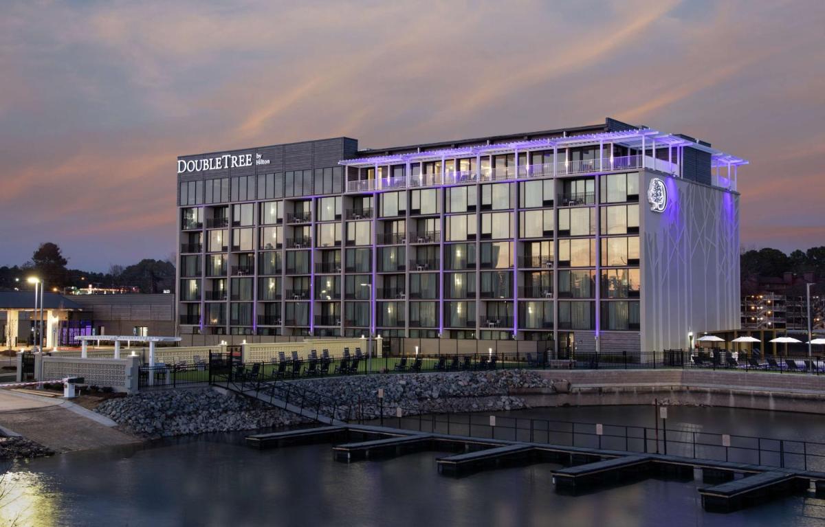 DoubleTree by Hilton Hot Springs - main image