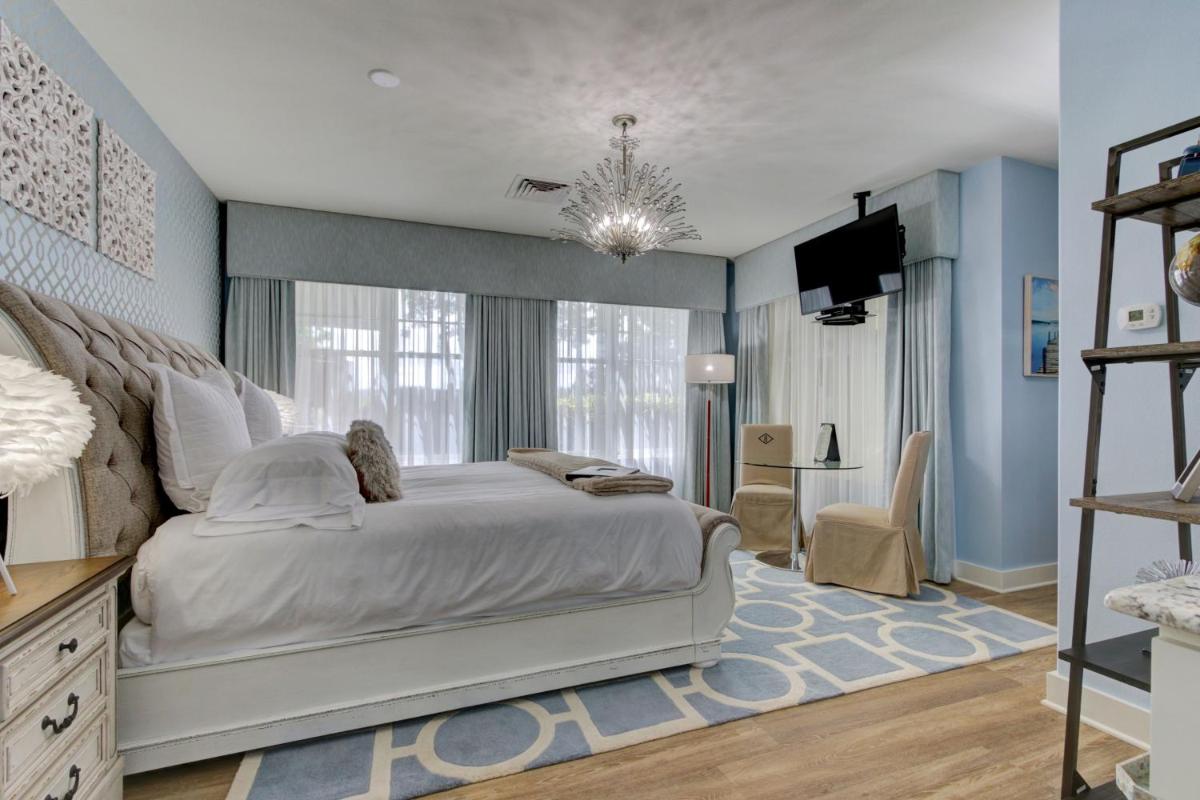 Lookout Point Lakeside Inn - image 7