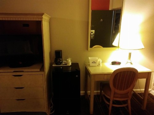 Days Inn by Wyndham Hot Springs - image 7