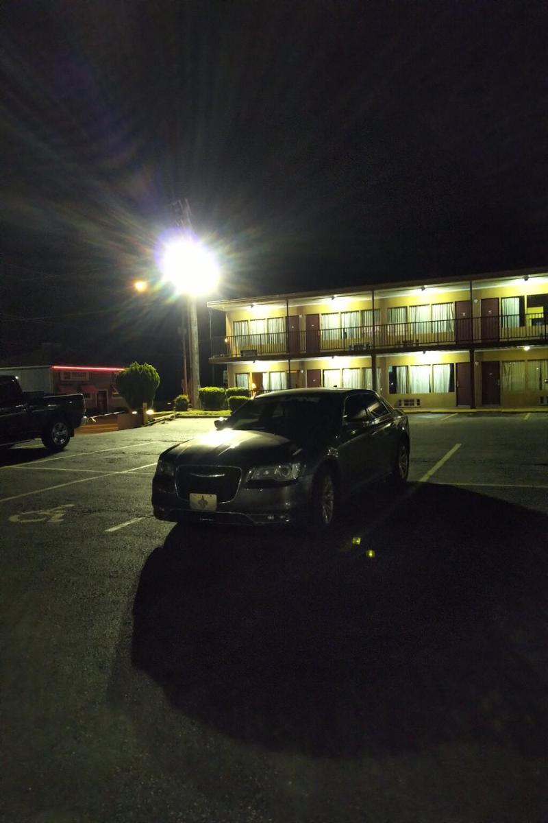 Lotus by Hotel Inn - Hot Springs - image 2