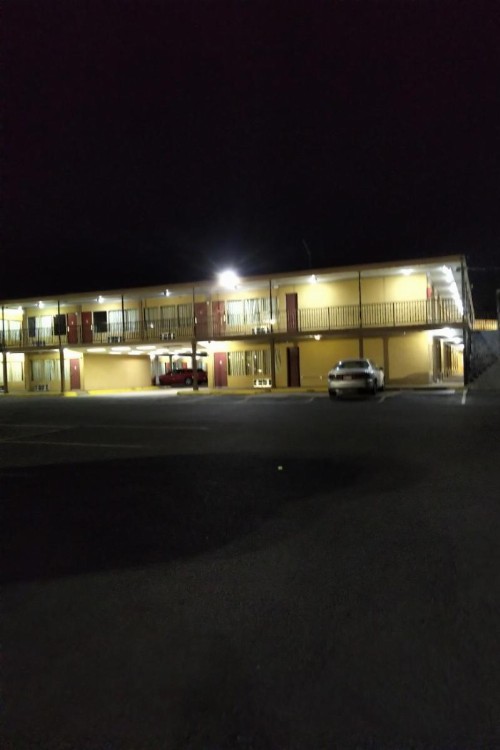 Lotus by Hotel Inn - Hot Springs - image 5