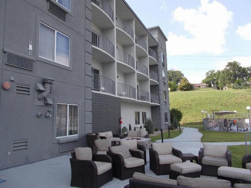 Baymont by Wyndham Hot Springs - image 28