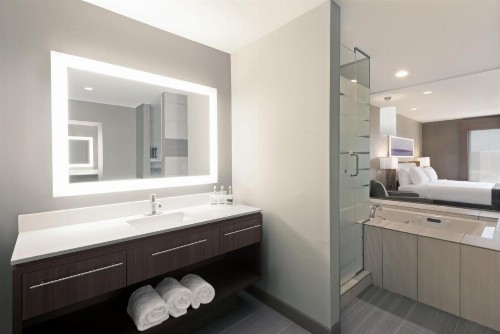 Holiday Inn Express Hotel & Suites Hot Springs an IHG Hotel - image 10