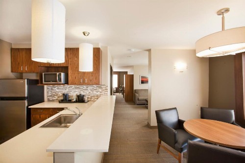 Holiday Inn Express Hotel & Suites Hot Springs an IHG Hotel - image 34