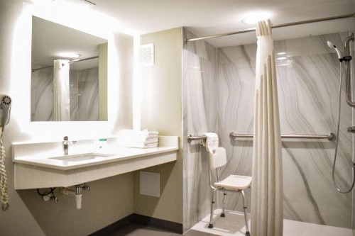 Rodeway Inn Hot Springs - image 15