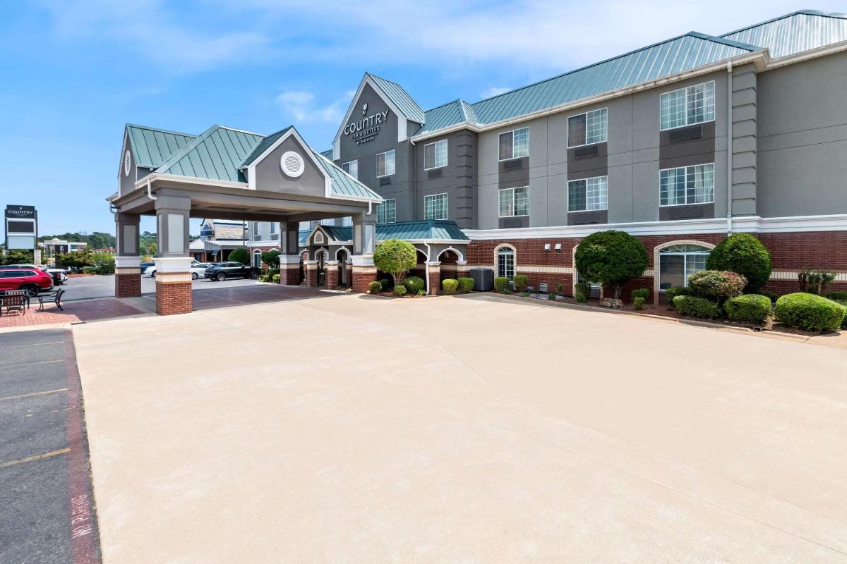 Country Inn & Suites by Radisson Hot Springs AR - image 2