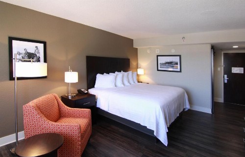 The Hotel Hot Springs - image 2