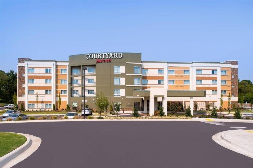 Courtyard By Marriott Hot Springs