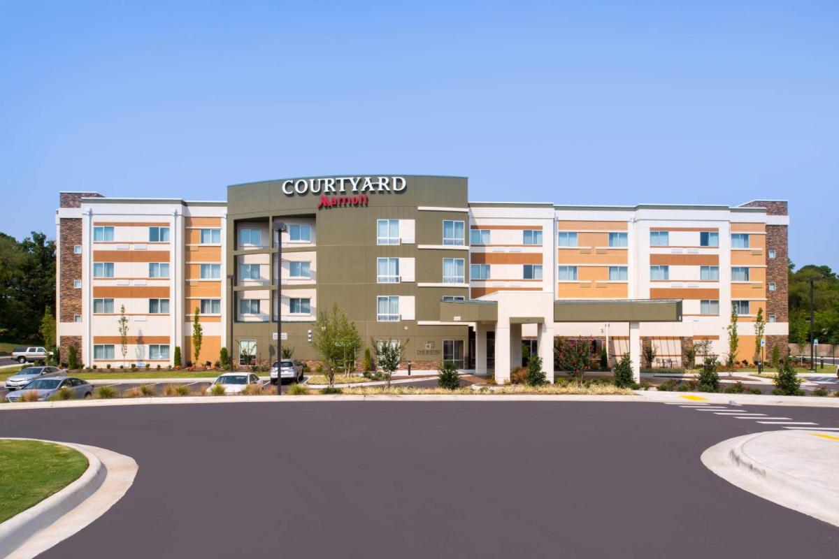 Courtyard by Marriott Hot Springs - main image