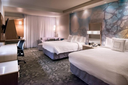 Courtyard by Marriott Hot Springs - image 21