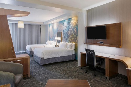 Courtyard by Marriott Hot Springs - image 24