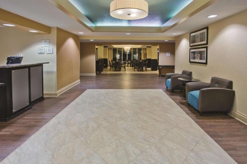La Quinta by Wyndham Hot Springs - image 32