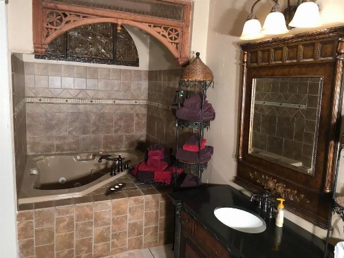 1884 Wildwood Bed and Breakfast Inn - image 34