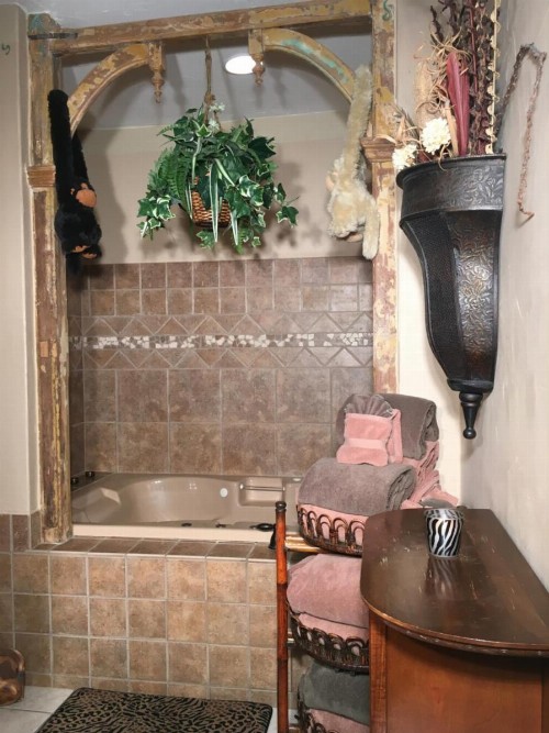 1884 Wildwood Bed and Breakfast Inn - image 45