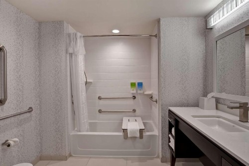 Home2 Suites By Hilton Hot Springs - image 17