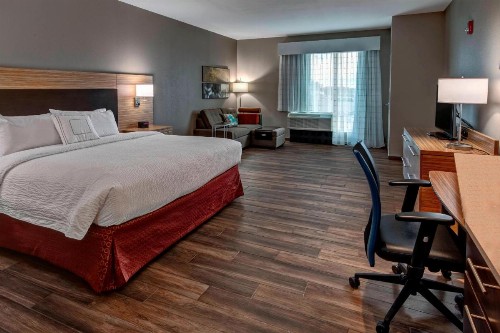 TownePlace Suites by Marriott Hot Springs - image 22