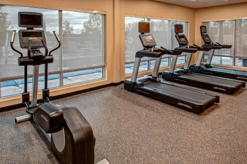 TownePlace Suites by Marriott Hot Springs - image 23